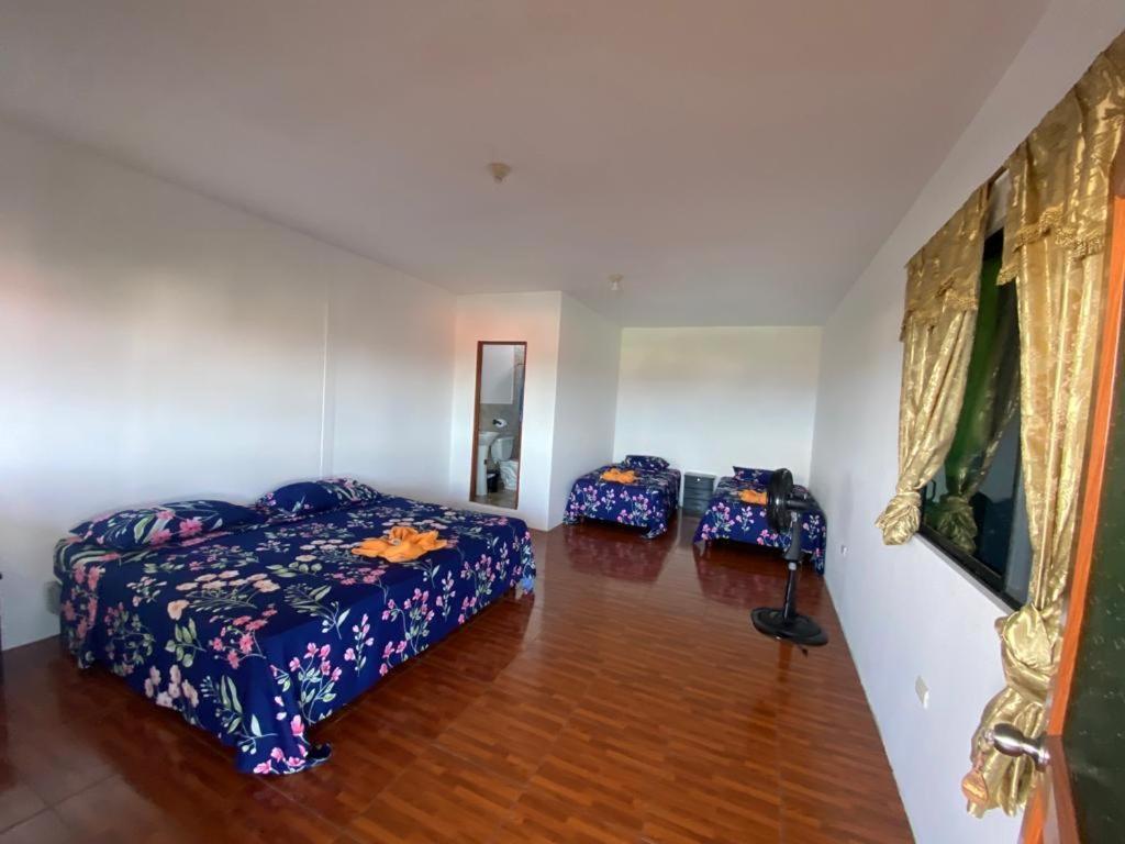 La Casa De Jeimy Hotel Puerto Baquerizo Moreno Bagian luar foto